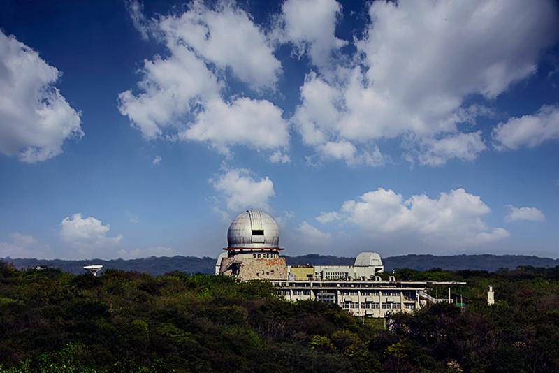 上一页 下一页 作品名称 盱眙铁山寺天文观测站 作品描述