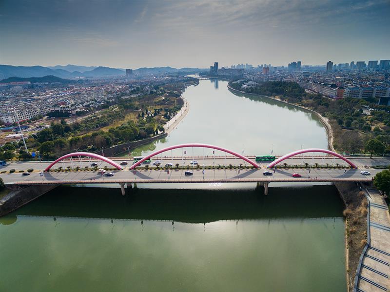 下一页 作品名称: 宾王大桥  作品描述: 宾王大桥  拍摄地点: 义乌