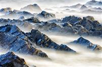峰峦叠幛