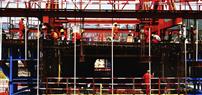 沿海高速上的建设者