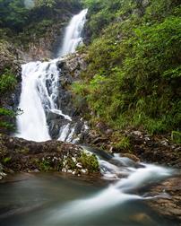 大雷山瀑布群