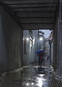 雨中小巷