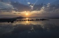 码头夕阳