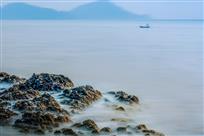 《海上扁舟》