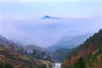 云雾山村
