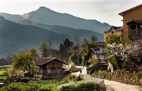 在那遥远的小山村