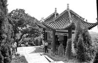 贺龙阁
