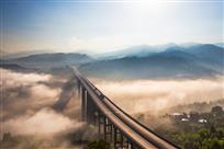 长龙卧波