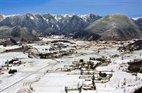 《瑞雪兆丰年》