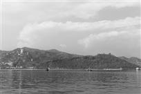 远眺名山