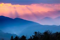 夕照群山