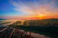 掘起的都市