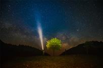 探索星空