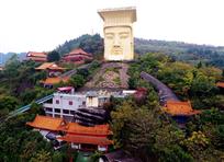 神手抱城