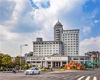 《新城》