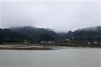 龍河兩岸