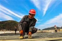 《南天湖建设者》