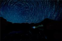 和你一起看星星走过的脚印