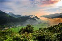 山村奇景