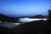 这里黎明静悄悄