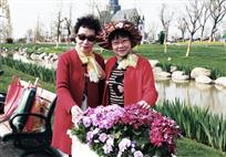 丰都秋菊姊妹花