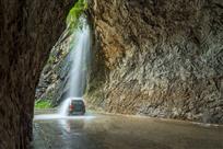 《天然洗车场》