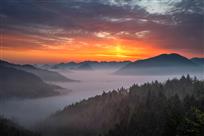 《日出仙山》