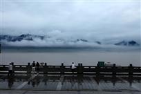 鬼城远眺
