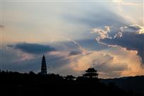 《宝塔夕照之三》