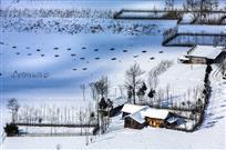 《农家雪景》