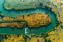 《弯弯小河向心间》