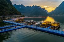 《畅游大龙湖》