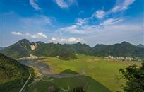 《门前有条弯弯的河》