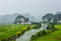《烟雨三里洋》