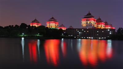 山泉村的夜景