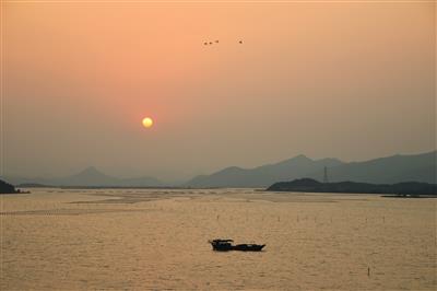 海上夕阳美