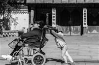 我推妈妈看世界