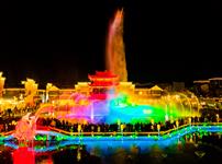 《金蛇缦舞过大年》