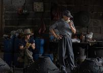 《铸造工人的早餐》