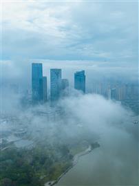 云楼流影，城景如画