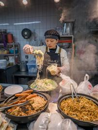 小店烟火暖人心