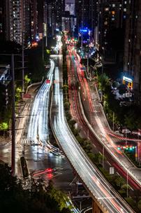 我家窗外之城市繁华