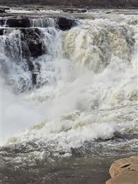 黄河之水天上来