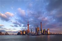 色彩斑斓的浦东陆家嘴