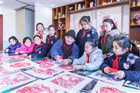 非遗剪纸进学校