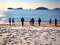 大年初一向大海