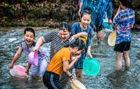 《夏日嬉水》+人间烟火