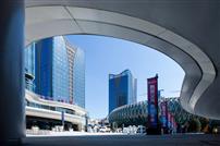 《拱门下的数贸未来》+建筑艺术